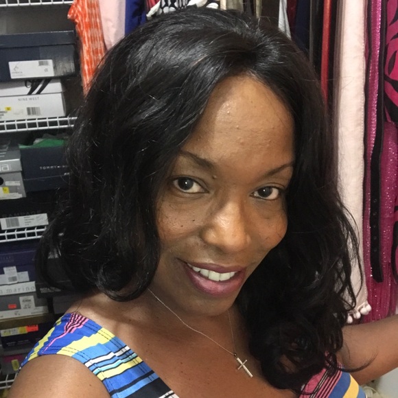 Meet your Posher, Renea - Picture 1 of 1